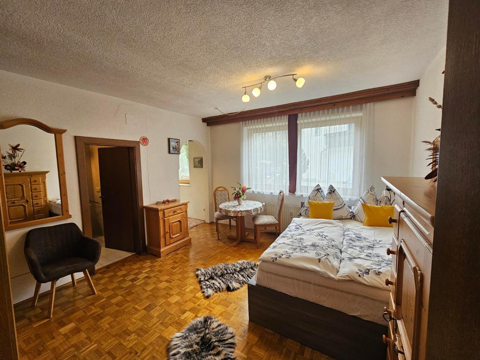 Apartment Aleks Бад Клайнкирххайм Екстериор снимка